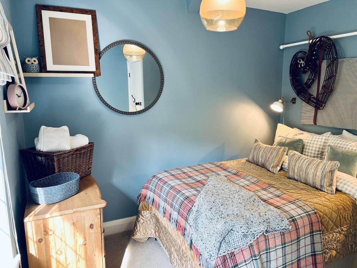 5 - Idyllic Location - Great For Groups Holiday home *