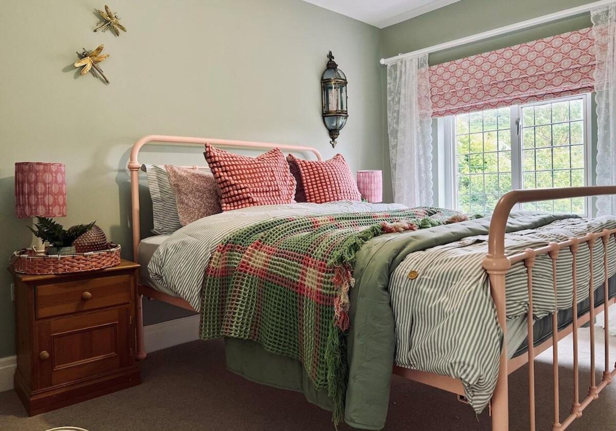 Holiday home 5 - Idyllic Location - Great For Groups *